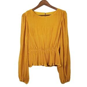 La Ven Scoop Neck Blouse Semi Sheer- M